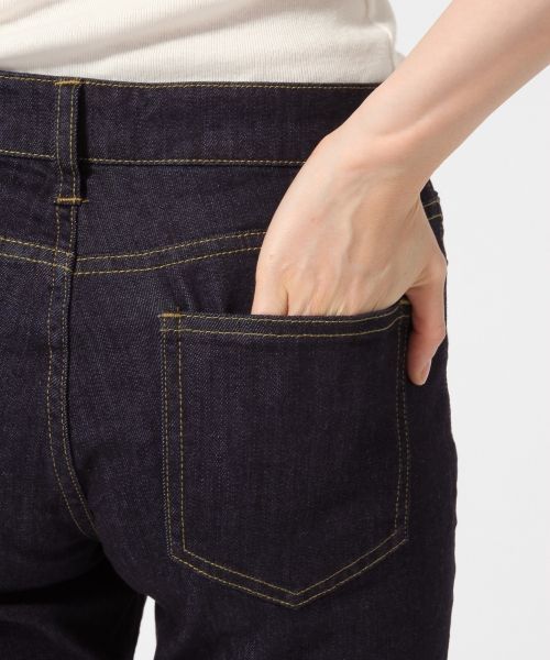 GLOBAL WORK（グローバルワーク）の「CONE DENIM 5P/720054（デニムパンツ・レディース・ネイビー/ブルー系その他/ブラック/ブルー・MEDIUM/SMALL/LARGE）」の13枚目の写真