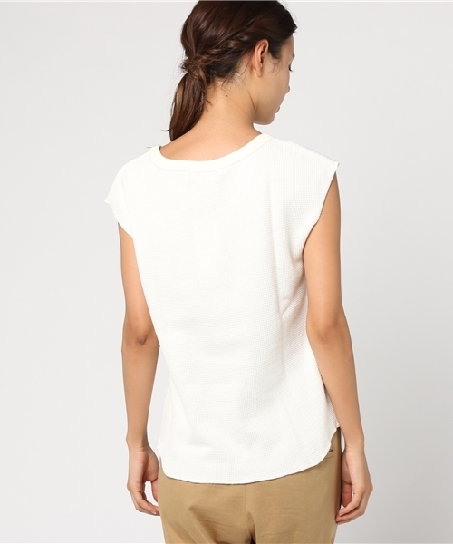 un dix cors(アンディコール)の「ワッフルフレンチプルオーバーカットソー(Tシャツ/カットソー・レディース・ライトグレー/アイボリー・フリ-)」の5枚目の写真