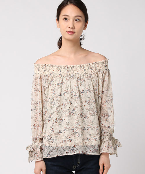 archives（アルシーヴ）の「花柄シャーリングプルオーバー（シャツ/ブラウス・レディース・ネイビー/ベージュ/ブラック・MEDIUM）」の4枚目の写真