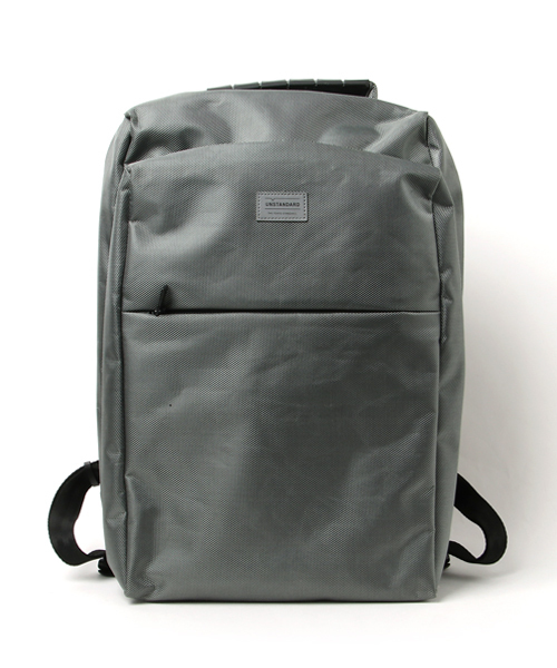 UNSTANDARD(アンスタンダード)の「UNSTANDARD スクエア PC バックパック リュック(バックパック/リュック・メンズ・ブラック/グレー/カーキ/ネイビー・FREE)」の17枚目の写真