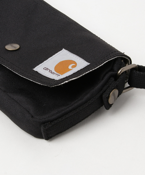 Carhartt（カーハート）の「Carhartt (カーハート) Small Essential Pouch スモール ショルダー バッグ（ショルダーバッグ・メンズ・ブラック/ブラウン・FREE）」の4枚目の写真