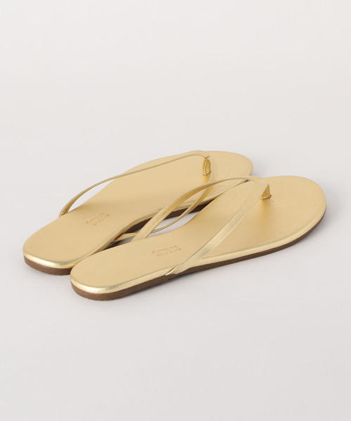 TKEES(ティキーズ)の「<TKEES>レザービーチサンダル(ビーチサンダル・レディース・ベージュ/ゴールド/シルバー/グレー・7/5/6/8)」の10枚目の写真