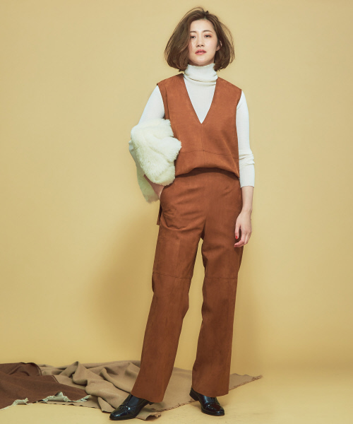 Abahouse Devinette（ドゥヴィネット）の「フェイクスエードプルオーバー（シャツ/ブラウス・レディース・ホワイト/ブラウン・フリー）」の3枚目の写真