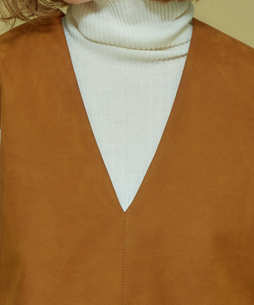 Abahouse Devinette（ドゥヴィネット）の「フェイクスエードプルオーバー（シャツ/ブラウス・レディース・ホワイト/ブラウン・フリー）」の6枚目の写真