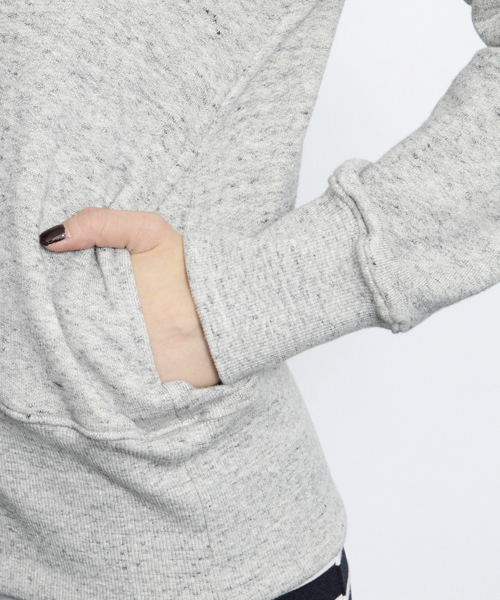 SILAS(サイラス)の「SWEAT HOODY JULIANNE(パーカー・レディース・アッシュグレー/ブルー・MEDIUM/SMALL)」の5枚目の写真