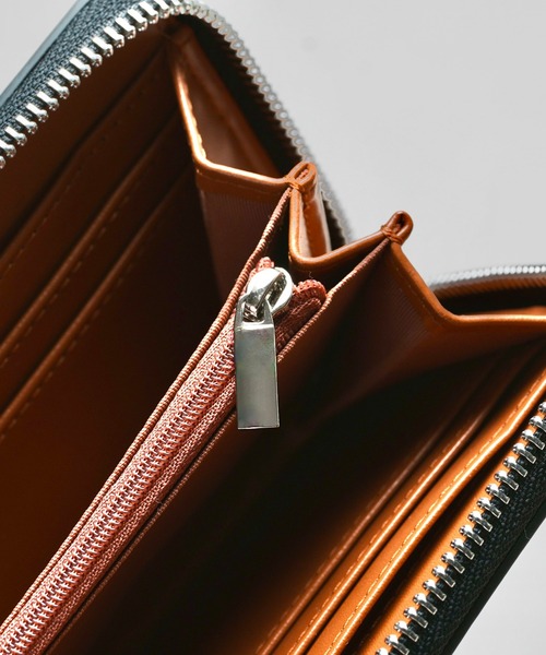 MURA（ムラ）の「ラウンドファスナー コードバン調/カーボン レザー 長財布（財布・メンズ・ブラック/ダークブラウン/ネイビー/ブラック系その他/ブルー系その他/キャメル/ワイン/グリーン・FREE）」の17枚目の写真