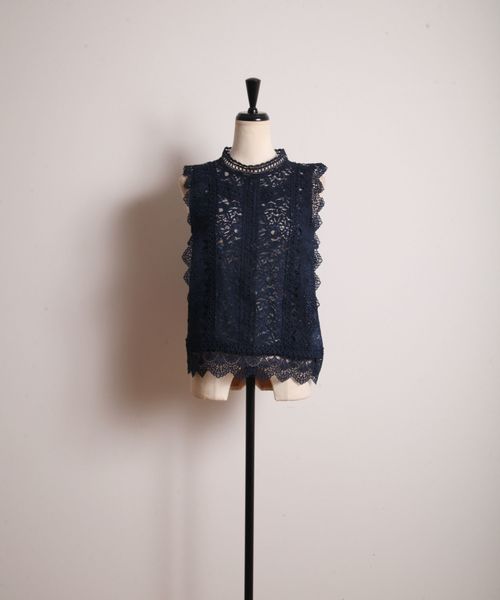 tocco closet（トッコ　クローゼット）の「総レースノースリーブトップス（シャツ/ブラウス・レディース・グレー/ブラック/オフホワイト/ベージュ/ネイビー/ピンクベージュ・M）」の8枚目の写真