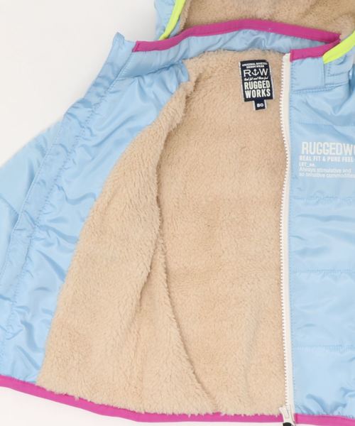 RUGGEDWORKS（ラゲッドワークス）の「ガールズ無地裏ボア中綿フリースジャケット（その他アウター・キッズ・サックスブルー/ピンク・80ｃｍ/110cm/100cm/120cm/130cm/140cm/90㎝）」の4枚目の写真