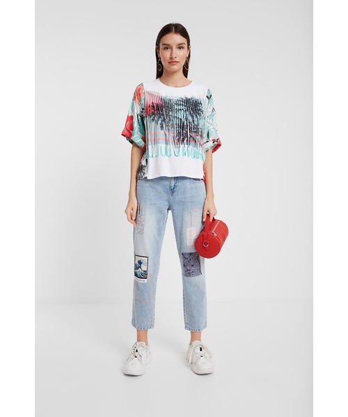 Desigual(デシグアル)の「ハワイアンスタイルTシャツ(Tシャツ/カットソー・レディース・ホワイト・2L/SS/S/M/L)」の2枚目の写真