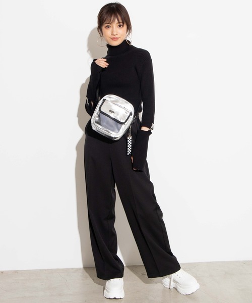 WEGO（ウィゴー）の「WEGO/ロゴフラップスクエアショルダーバッグ（ショルダーバッグ・レディース・ライトピンク/パープル/ホワイト/ブラック/シルバー・FREE）」の8枚目の写真