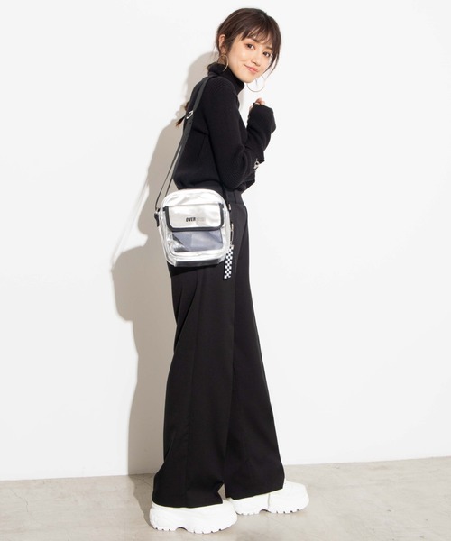 WEGO（ウィゴー）の「WEGO/ロゴフラップスクエアショルダーバッグ（ショルダーバッグ・レディース・ライトピンク/パープル/ホワイト/ブラック/シルバー・FREE）」の9枚目の写真