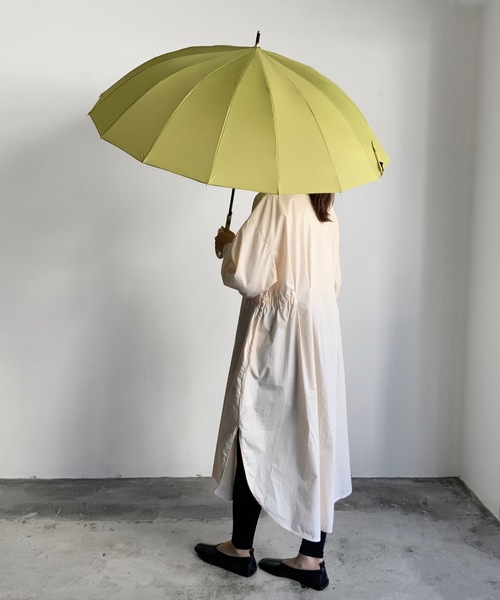 COMMON WARE（コモンウェアー）の「NT:16本骨 無地傘　長傘（長傘・レディース・ブラック/ネイビー/ブルー/グリーン/ローズ/ベージュ/ライトグリーン/パープル/ブラック系/ネイビー系/ピンクベージュ・FREE）」の19枚目の写真