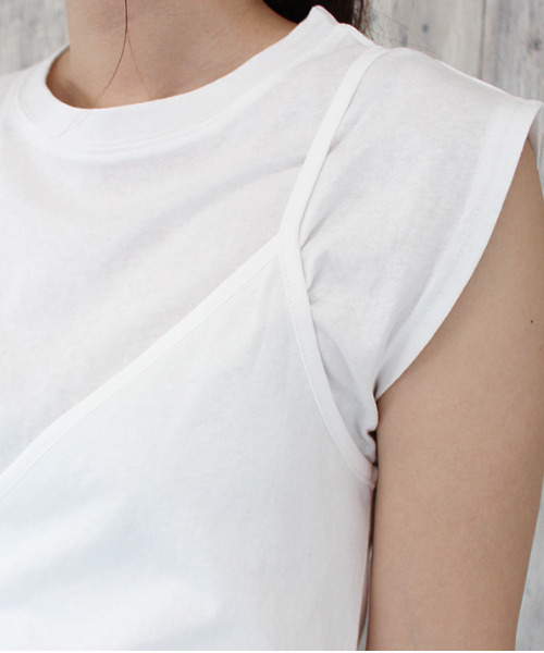 MODE ROBE（モードローブ）の「巻きビスチェセットトップス（Tシャツ/カットソー・レディース・ホワイト/ブラック/ベージュ・FREE）」の4枚目の写真