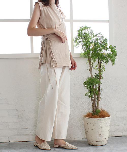 MODE ROBE（モードローブ）の「巻きビスチェセットトップス（Tシャツ/カットソー・レディース・ホワイト/ブラック/ベージュ・FREE）」の17枚目の写真