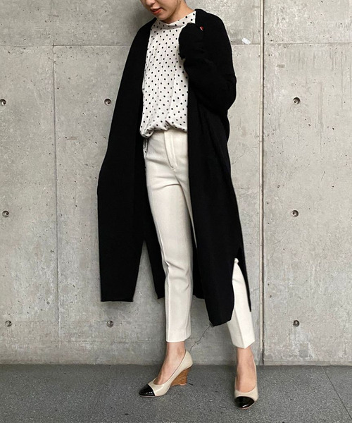 Tiara（ティアラ）の「AQUAリラックスカーディガン（カーディガン/ボレロ・レディース・ブラック/グレー系その他/モカ・FREE）」の2枚目の写真