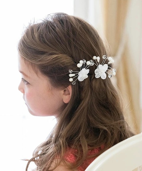 Catherine Cottage(キャサリンコテージ)の「フラワーピン3本セット(ヘアピン・キッズ・シルバー・FREE)」の1枚目の写真