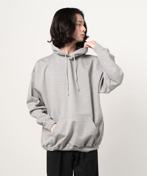 GDC(ジーディーシー)の「BACK LOGO HOODIE(パーカー・メンズ・ホワイト/ブラック/グレー・FREE)」の6枚目の写真