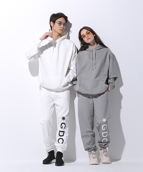 GDC(ジーディーシー)の「BACK LOGO HOODIE(パーカー・メンズ・ホワイト/ブラック/グレー・FREE)」の15枚目の写真