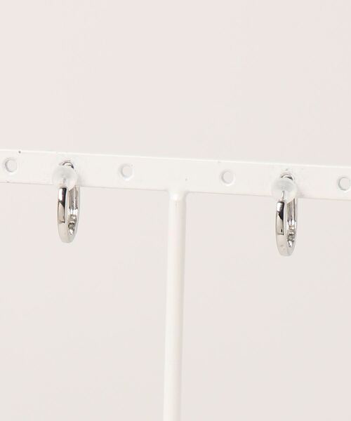 Uncut Bound（アンカットバウンド）の「Dorothy Lang (ドロシーラング)ワンタッチピアス平甲丸1.4（ピアス（両耳用）・レディース・シルバー/ゴールド/ピンク・FREE）」の4枚目の写真