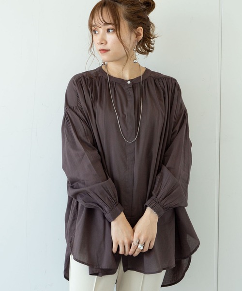 earth music&ecology（アースミュージックアンドエコロジー）の「C/Rギャザーブラウス ＊（シャツ/ブラウス・レディース・オフホワイト/ブラウン・FREE）」の2枚目の写真