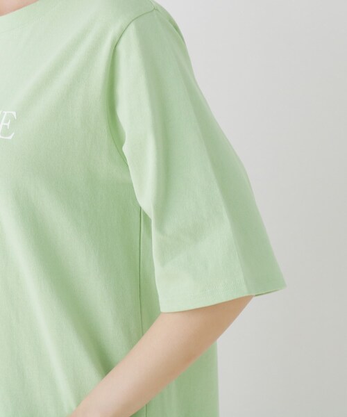 SHOO・LA・RUE（シューラルー）の「◆シンプルロゴ天竺Tシャツ（Tシャツ/カットソー・レディース・ブラック/ホワイト系/ダークグリーン・03/04/02）」の5枚目の写真