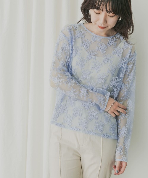 KBF+（ケービーエフプラス）の「KBF+　チュール刺繍プルオーバー（その他トップス・レディース・オフホワイト/ブルー系その他/キャメル・ONE）」の2枚目の写真