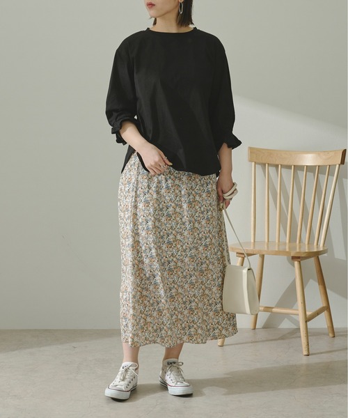 Ambre Neige(アンブルネージュ)の「タックスリーブTシャツ/【WEB/EC限定商品】(Tシャツ/カットソー・レディース・ブラック/グレー系その他/ナチュラル・FREE)」の7枚目の写真