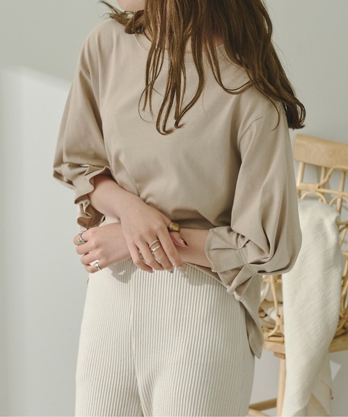 Ambre Neige(アンブルネージュ)の「タックスリーブTシャツ/【WEB/EC限定商品】(Tシャツ/カットソー・レディース・ブラック/グレー系その他/ナチュラル・FREE)」の10枚目の写真