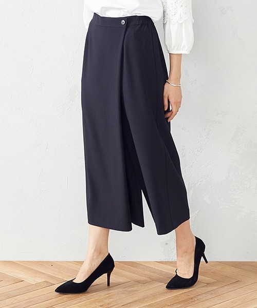 COMME CA MODELS（コムサモデルズ）の「２ＷＡＹラップパンツ（その他パンツ・レディース・ライトグレー/ネイビー・SMALL/MEDIUM/LARGE/X-LARGE/X-SMALL）」の2枚目の写真