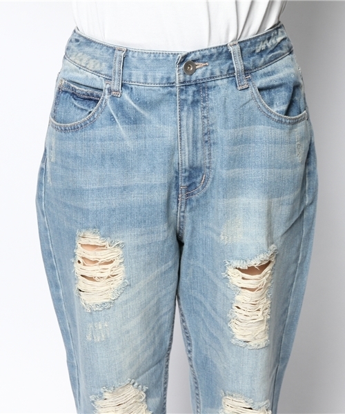 Heather(ヘザー)の「デニムボーイフレンドダメージパンツ 554980(デニムパンツ・レディース・ライトブルー・SMALL/MEDIUM)」の4枚目の写真