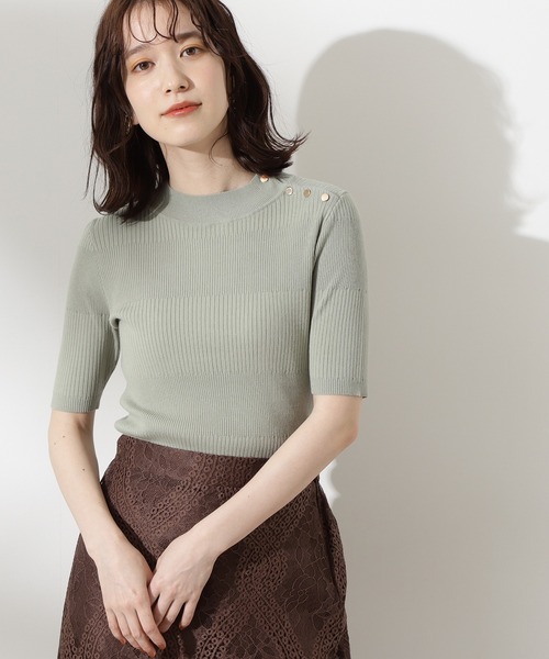 N.(N. Natural Beauty Basic)(エヌエヌナチュラルビューティーベーシック)の「◆ショルダーボタンリブニット(ニット/セーター・レディース・ブラック/ネイビー/オフホワイト/ライトグリーン・MEDIUM)」の3枚目の写真