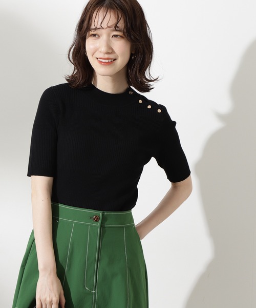 N.(N. Natural Beauty Basic)(エヌエヌナチュラルビューティーベーシック)の「◆ショルダーボタンリブニット(ニット/セーター・レディース・ブラック/ネイビー/オフホワイト/ライトグリーン・MEDIUM)」の2枚目の写真