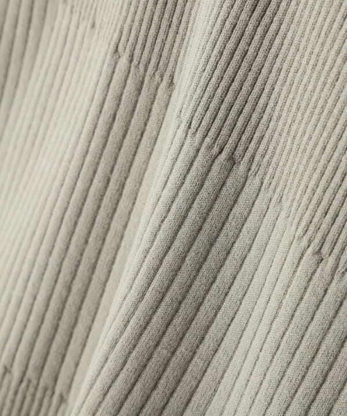 N.(N. Natural Beauty Basic)(エヌエヌナチュラルビューティーベーシック)の「◆ショルダーボタンリブニット(ニット/セーター・レディース・ブラック/ネイビー/オフホワイト/ライトグリーン・MEDIUM)」の18枚目の写真