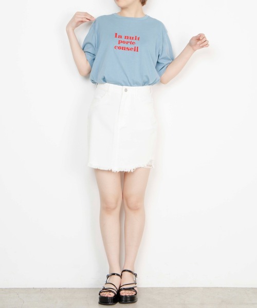 WEGO（ウィゴー）の「WEGO/フロントロゴ刺繍Tシャツ（Tシャツ/カットソー・レディース・ホワイト/ブルー・SMALL/MEDIUM/LARGE/X-LARGE）」の14枚目の写真