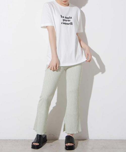 WEGO（ウィゴー）の「WEGO/フロントロゴ刺繍Tシャツ（Tシャツ/カットソー・レディース・ホワイト/ブルー・SMALL/MEDIUM/LARGE/X-LARGE）」の13枚目の写真