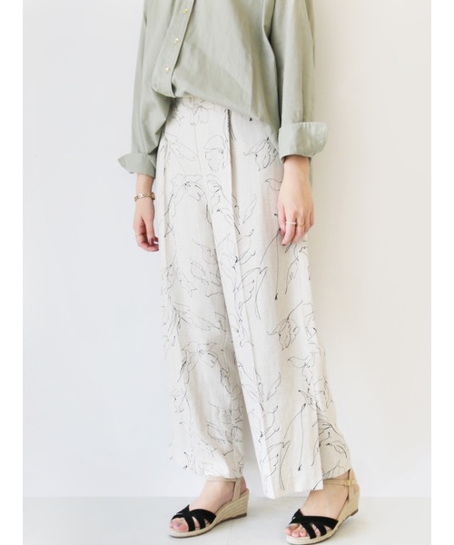 Te chichi（テチチ）の「レーヨンリネンドローイングフラワーパンツ（その他パンツ・レディース・キナリ/カーキ・MEDIUM/SMALL）」の2枚目の写真
