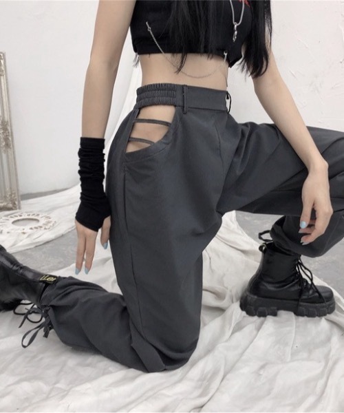 KOR（ケーオーアール）の「フロントオープンジョガーパンツ（スラックス・レディース・オレンジ/ブラック/グレー・S/M/L）」の16枚目の写真