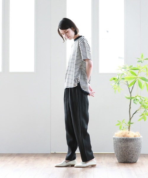 Pao de lo（パオデロ）の「【VOYAGE】コンパクトスーピマボーダーカットソー（Tシャツ/カットソー・レディース・アイボリー/ブラック系その他/ダークネイビー・9号）」の14枚目の写真