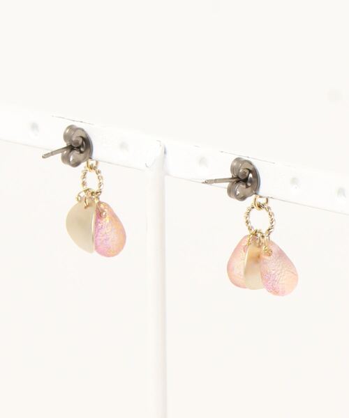 tone(トーン)の「【Favorina】stardast drop petal ピアス(MA)(ピアス(両耳用)・レディース・オレンジ系その他/ブルー系その他/ピンク/ラベンダー/オレンジ・FREE)」の14枚目の写真