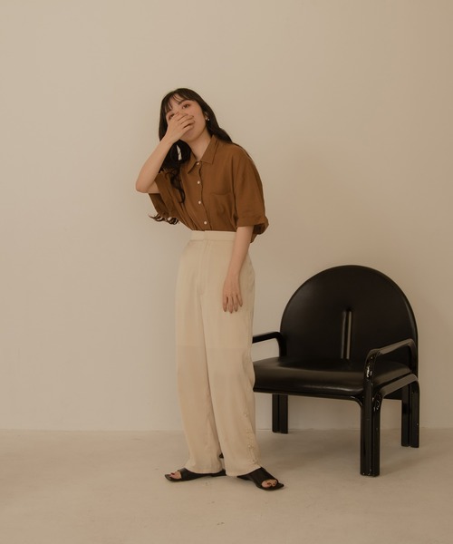 lawgy(ラウジー)の「linen with collar shirt(シャツ/ブラウス・レディース・ベージュ/ブラウン・FREE)」の10枚目の写真