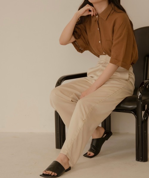 lawgy(ラウジー)の「linen with collar shirt(シャツ/ブラウス・レディース・ベージュ/ブラウン・FREE)」の3枚目の写真