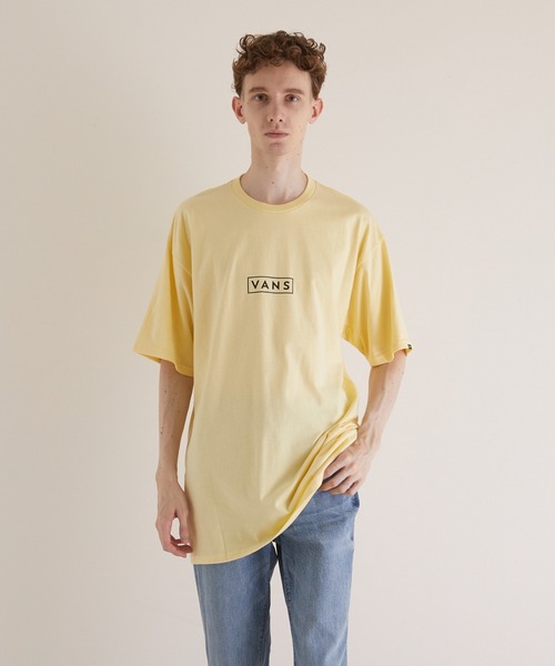 US VANS(ユーエスヴァンズ)の「【VANS】VN0A5E81 MN CLASSIC EASY BOX SS Tシャツ(Tシャツ/カットソー・メンズ・ホワイト/イエロー・MEDIUM/SMALL/LARGE)」の1枚目の写真