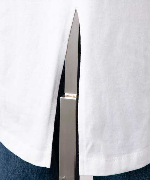 MILKFED.(ミルクフェド)の「BACK SLIT LOGO TOP(Tシャツ/カットソー・レディース・ホワイト/チャコール/ベージュ・ONE SIZE)」の7枚目の写真