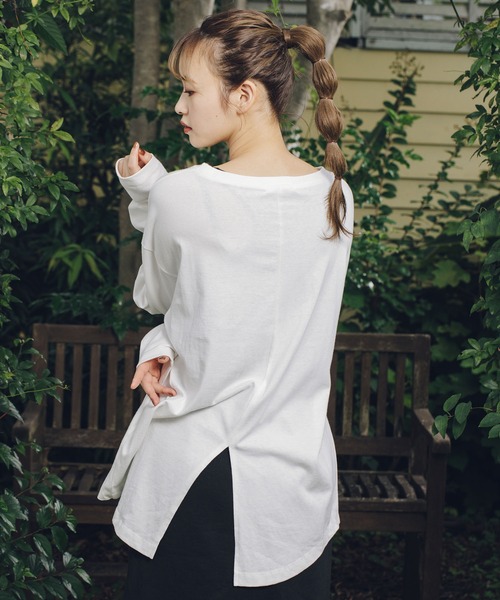 MILKFED.(ミルクフェド)の「BACK SLIT LOGO TOP(Tシャツ/カットソー・レディース・ホワイト/チャコール/ベージュ・ONE SIZE)」の21枚目の写真