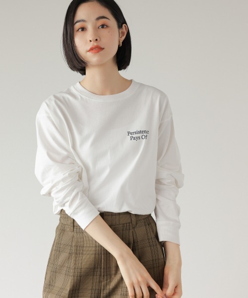 LOWRYS FARM（ローリーズファーム）の「ロゴＴシャツロングスリーブ　214920（Tシャツ/カットソー・レディース・ブラック/オフホワイト/ピンク/イエロー・FREE）」の13枚目の写真