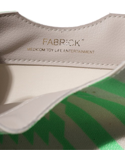 mintdesigns(ミントデザインズ)の「SACOCHE / サコッシュ(ショルダーバッグ・レディース・オレンジ・MEDIUM)」の13枚目の写真