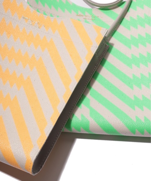 mintdesigns(ミントデザインズ)の「SACOCHE / サコッシュ(ショルダーバッグ・レディース・オレンジ・MEDIUM)」の8枚目の写真