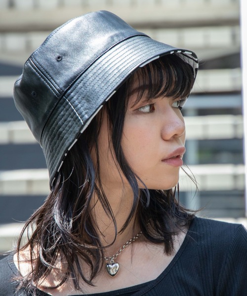 WEGO(ウィゴー)の「WEGO/フェイクレザーリバーシブルバケットハット(ハット・レディース・ブラック/オフホワイト/その他1/その他2・FREE)」の10枚目の写真