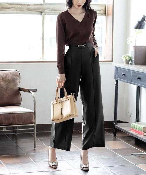 Julia Boutique（ジュリアブティック）の「ビット付きセンターシームストレートパンツ/21508（その他パンツ・レディース・ブラック/ベージュ/ライトベージュ/グリーン系・ONE）」の13枚目の写真