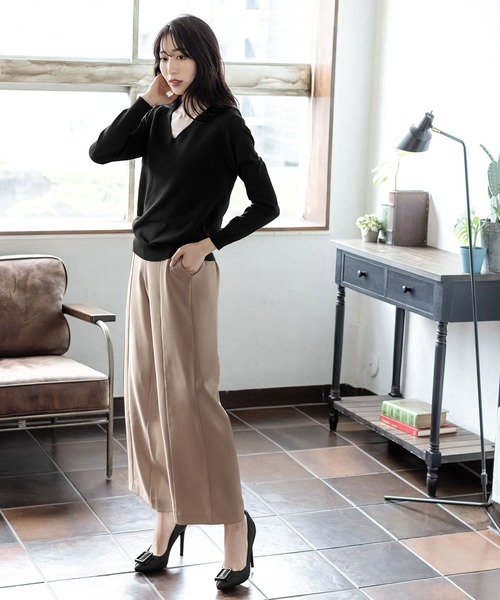 Julia Boutique（ジュリアブティック）の「ビット付きセンターシームストレートパンツ/21508（その他パンツ・レディース・ブラック/ベージュ/ライトベージュ/グリーン系・ONE）」の5枚目の写真